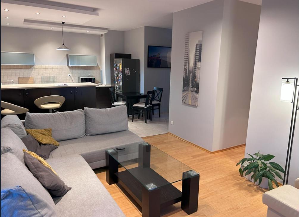 Apartament W Wesolej 바르샤바 외부 사진